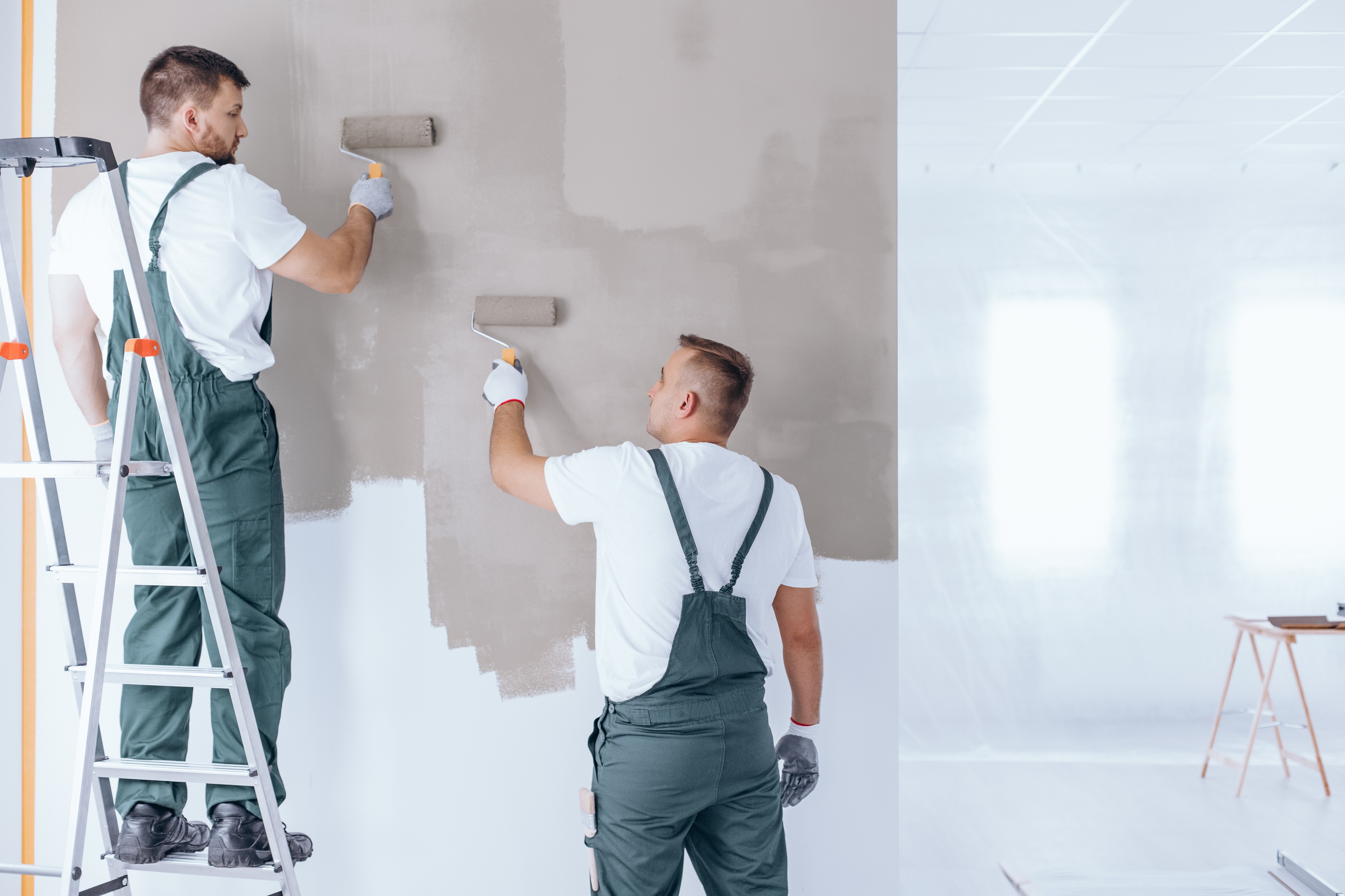 The Benefits of Using Repaint Specialists to Repaint Your Business